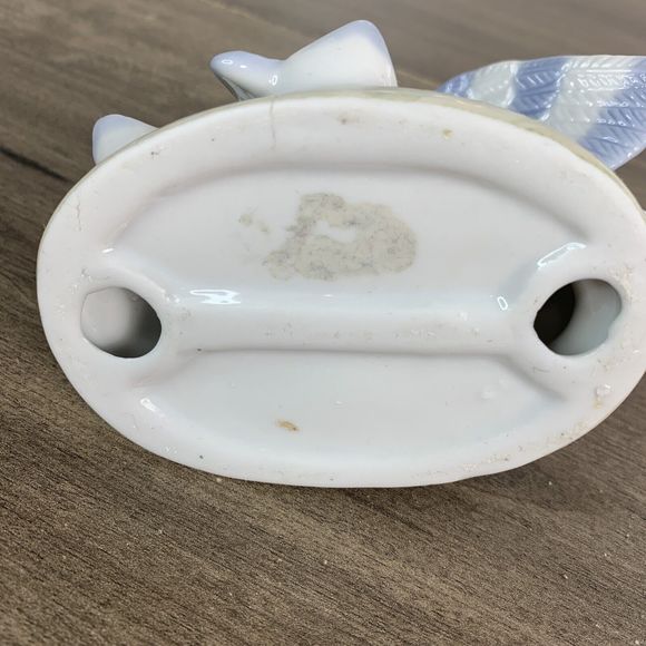 K's Collection Vintage Duck with Ducklings Porcelain Figurine Blue and White - Picture 10 of 10